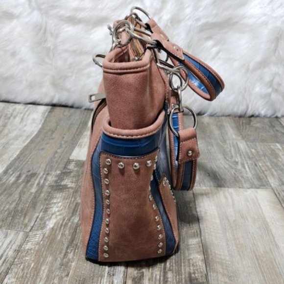 Blue Western Longhorn Embroidered Purse - Picture 5 of 12